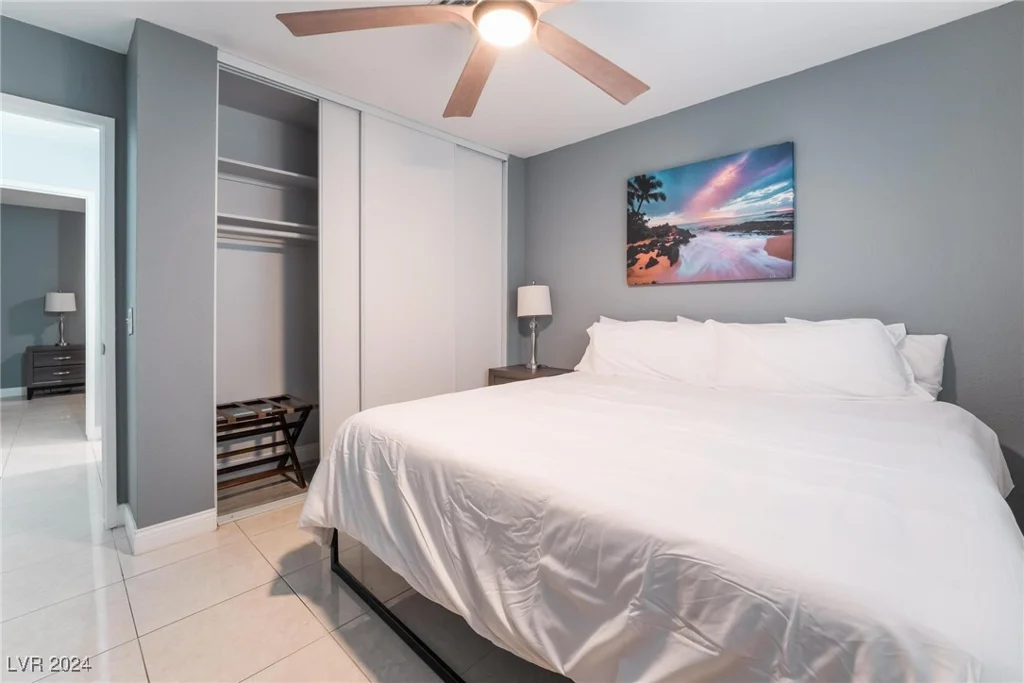 4261 El Moor, Las Vegas, NV 89121