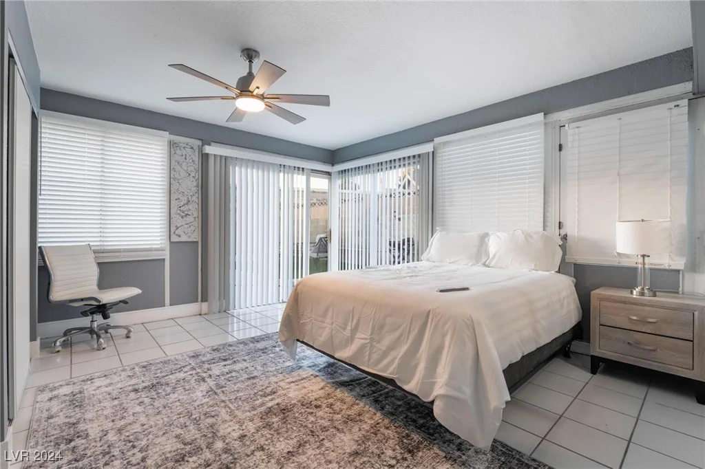 4261 El Moor, Las Vegas, NV 89121