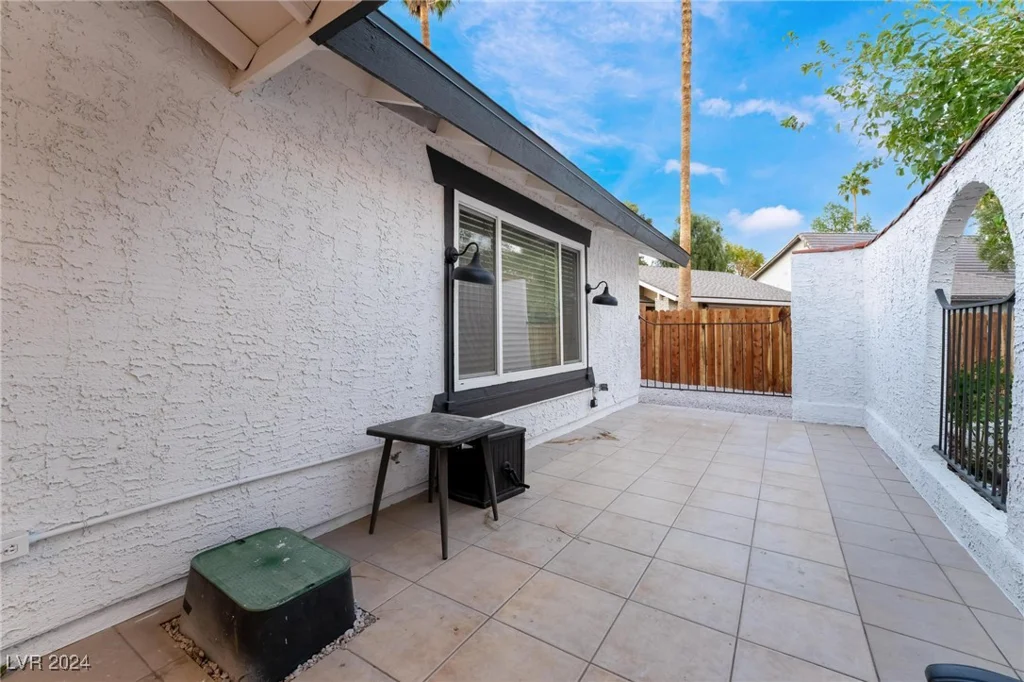 4261 El Moor, Las Vegas, NV 89121