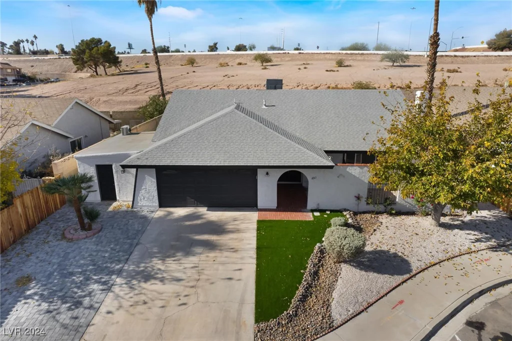 4261 El Moor, Las Vegas, NV 89121