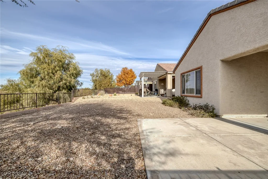 2540 Eclipsing Stars, Henderson, NV 89044