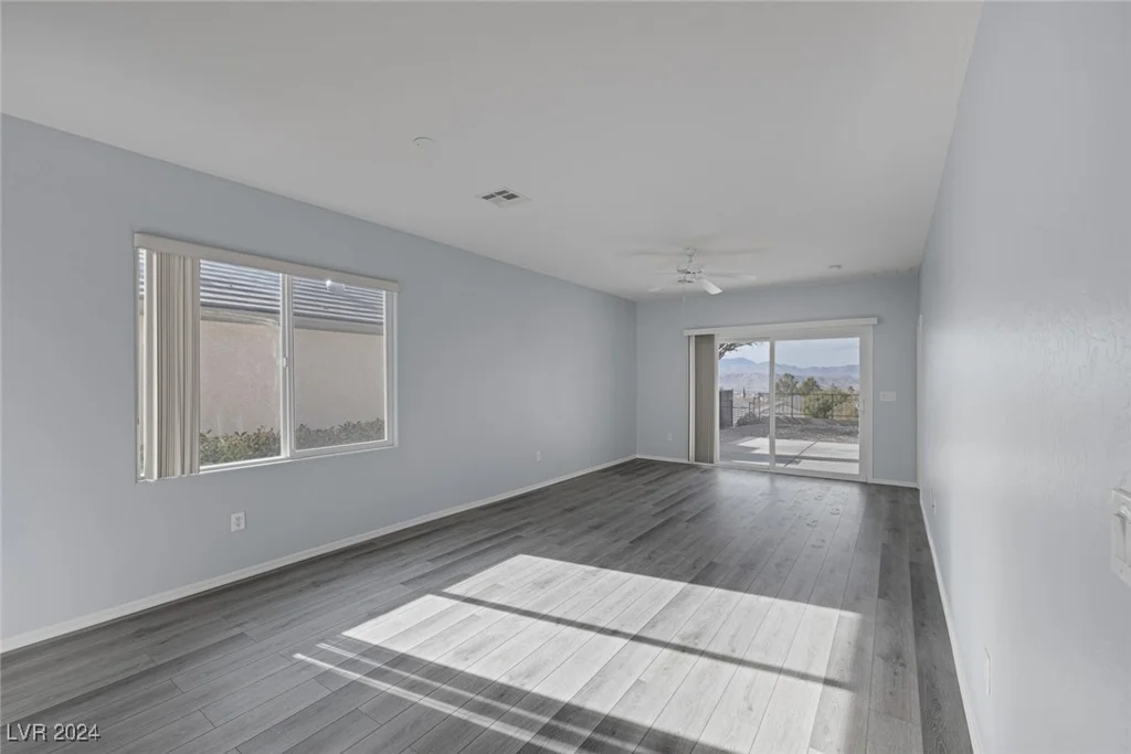 2540 Eclipsing Stars, Henderson, NV 89044