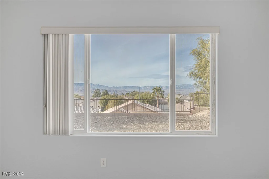 2540 Eclipsing Stars, Henderson, NV 89044