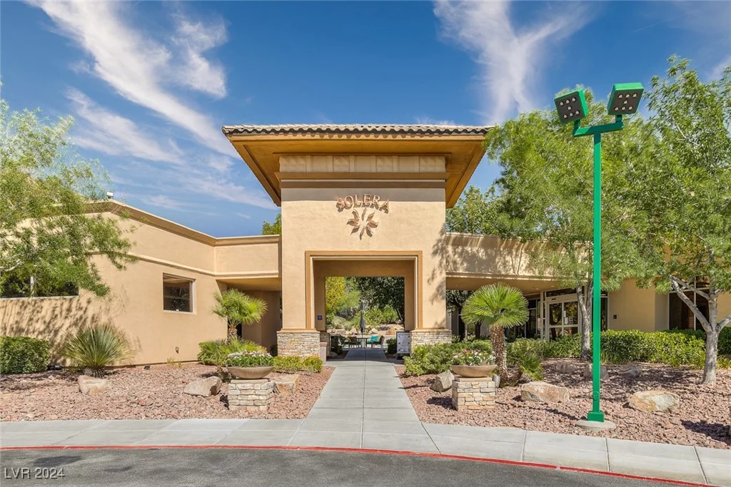 2540 Eclipsing Stars, Henderson, NV 89044