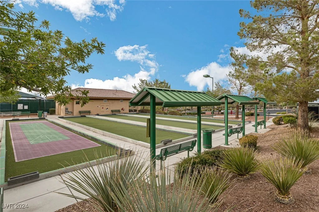 2540 Eclipsing Stars, Henderson, NV 89044
