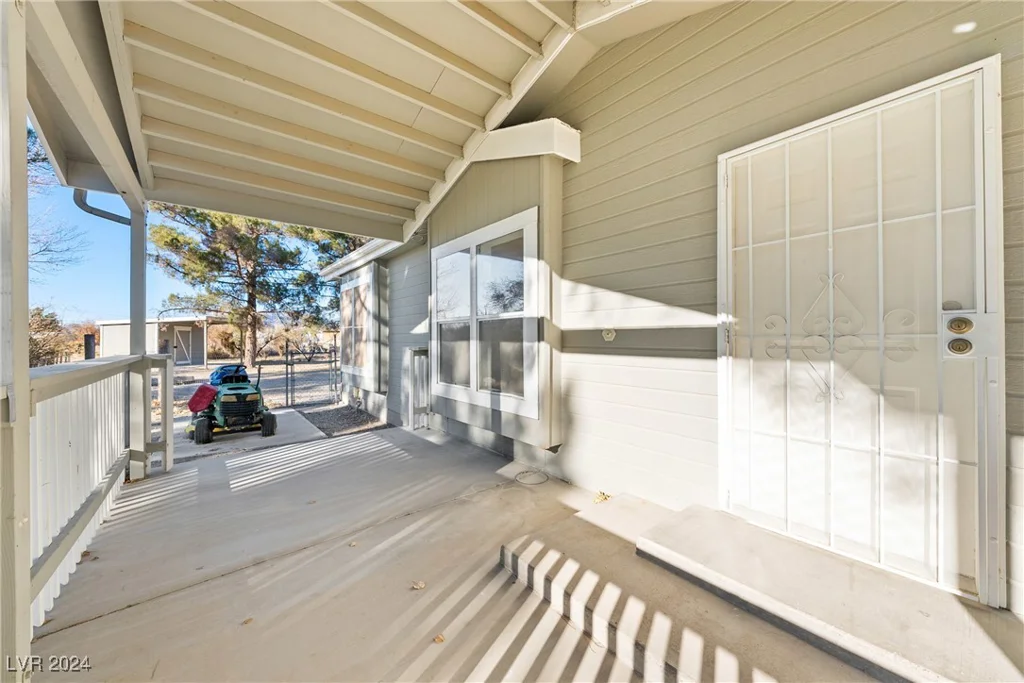 1380 Black, Pahrump, NV 89060