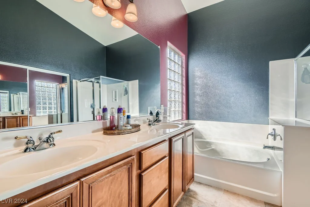 5819 Casa Madera, Las Vegas, NV 89131