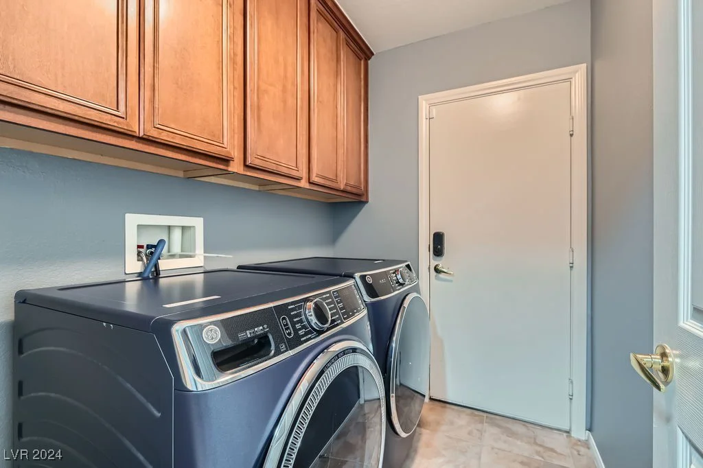 5819 Casa Madera, Las Vegas, NV 89131