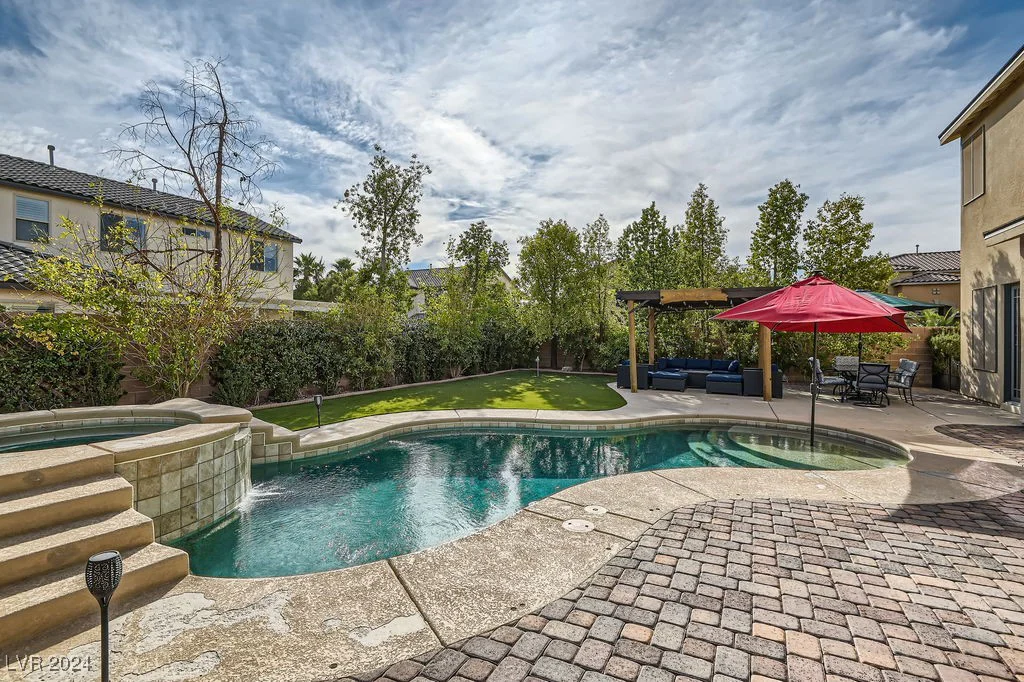 5819 Casa Madera, Las Vegas, NV 89131
