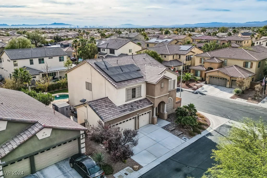 5819 Casa Madera, Las Vegas, NV 89131