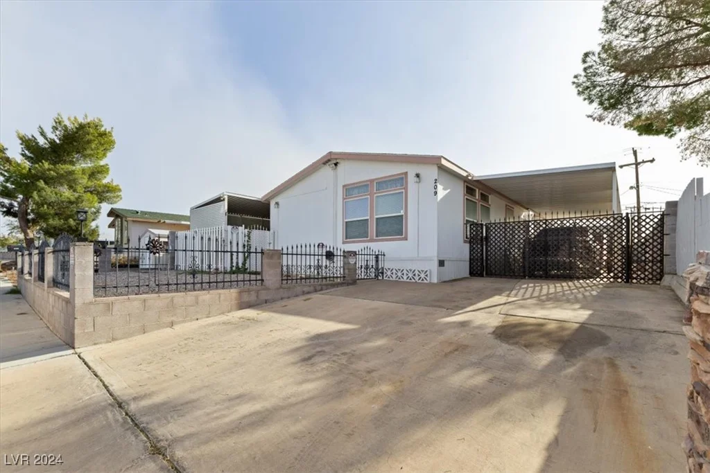 209 Mohawk, Henderson, NV 89015