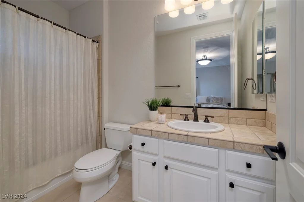 2781 Josephine, Henderson, NV 89044