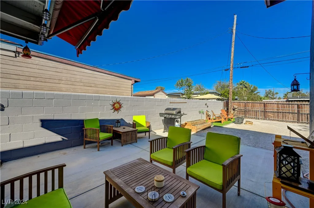 1829 Sweeney, Las Vegas, NV 89104
