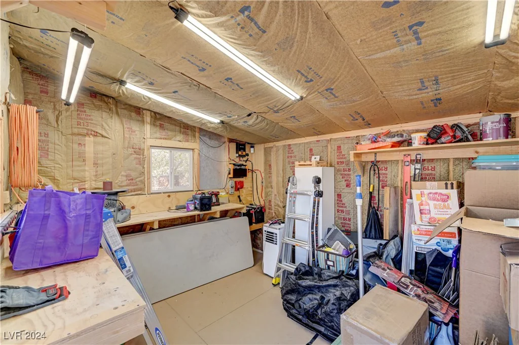 1829 Sweeney, Las Vegas, NV 89104