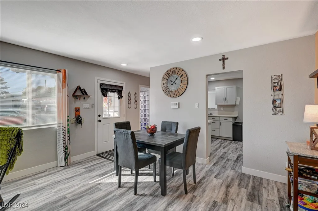 1829 Sweeney, Las Vegas, NV 89104