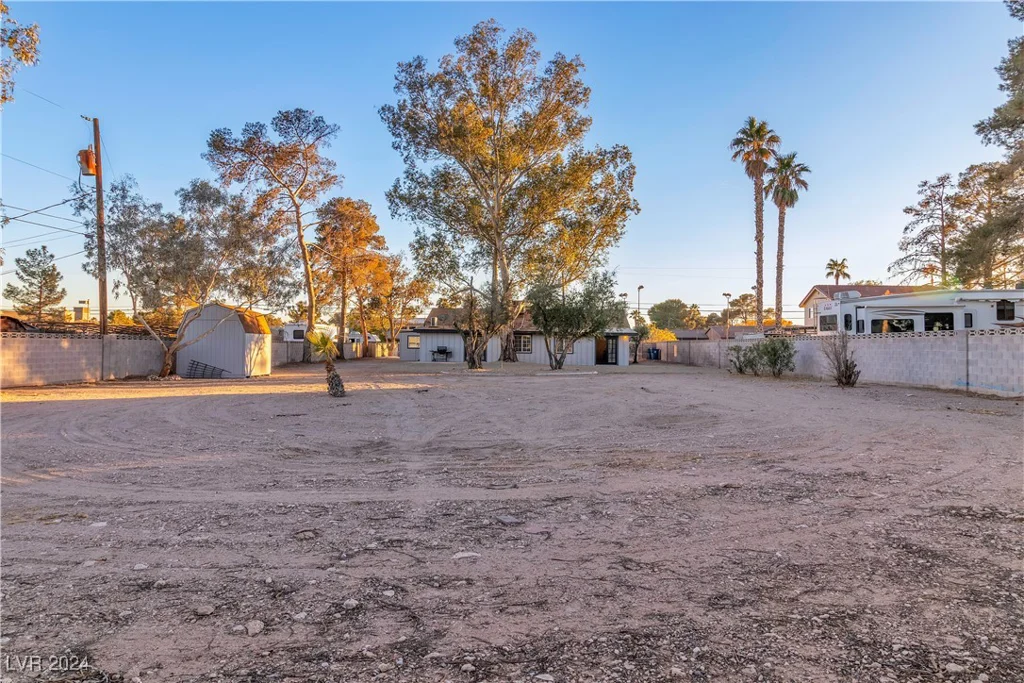 5858 El Parque, Las Vegas, NV 89146