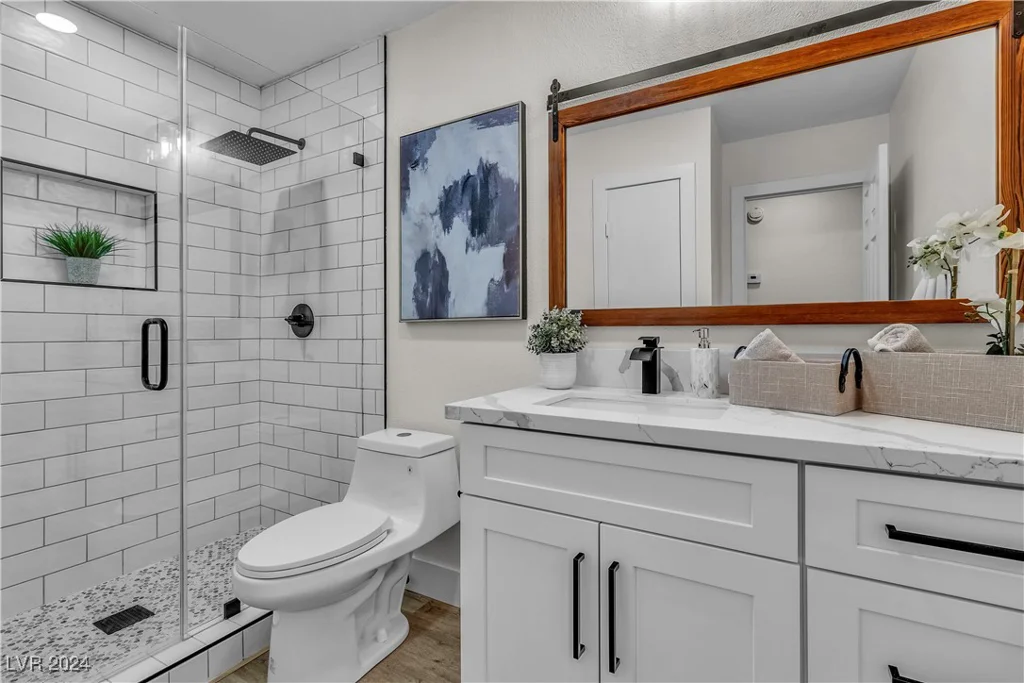 5858 El Parque, Las Vegas, NV 89146