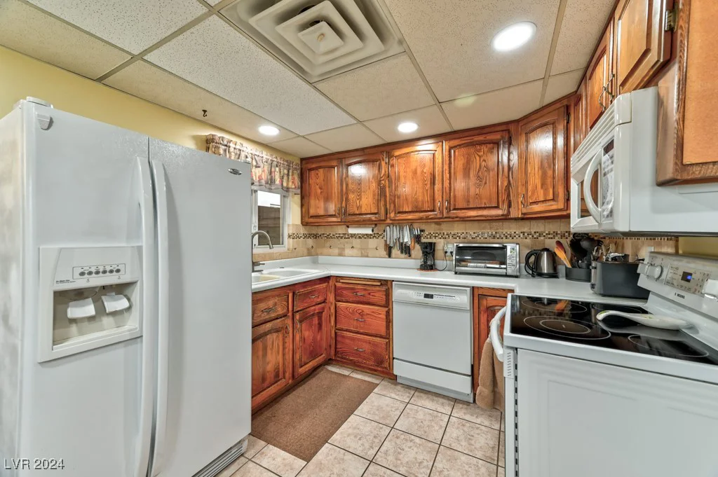 123 Fir, Henderson, NV 89015