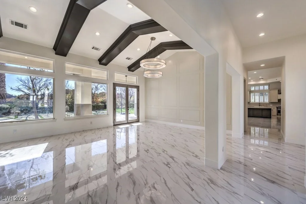 9805 Winter Palace, Las Vegas, NV 89145