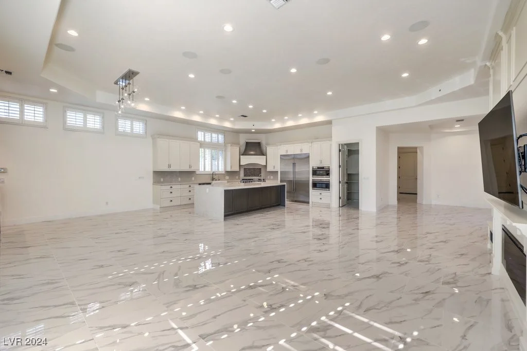 9805 Winter Palace, Las Vegas, NV 89145