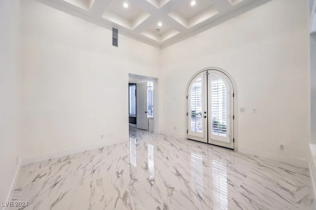 9805 Winter Palace, Las Vegas, NV 89145