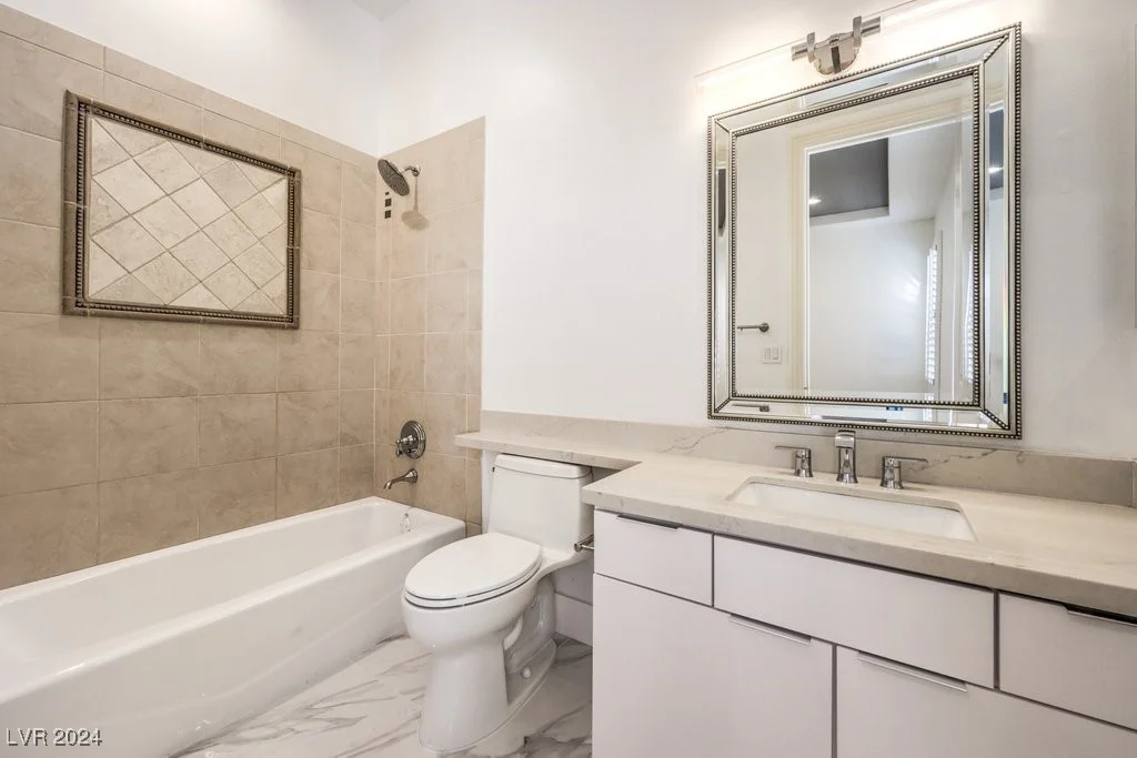 9805 Winter Palace, Las Vegas, NV 89145