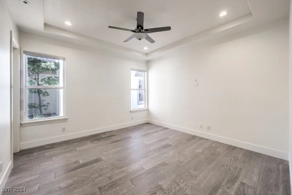 9805 Winter Palace, Las Vegas, NV 89145