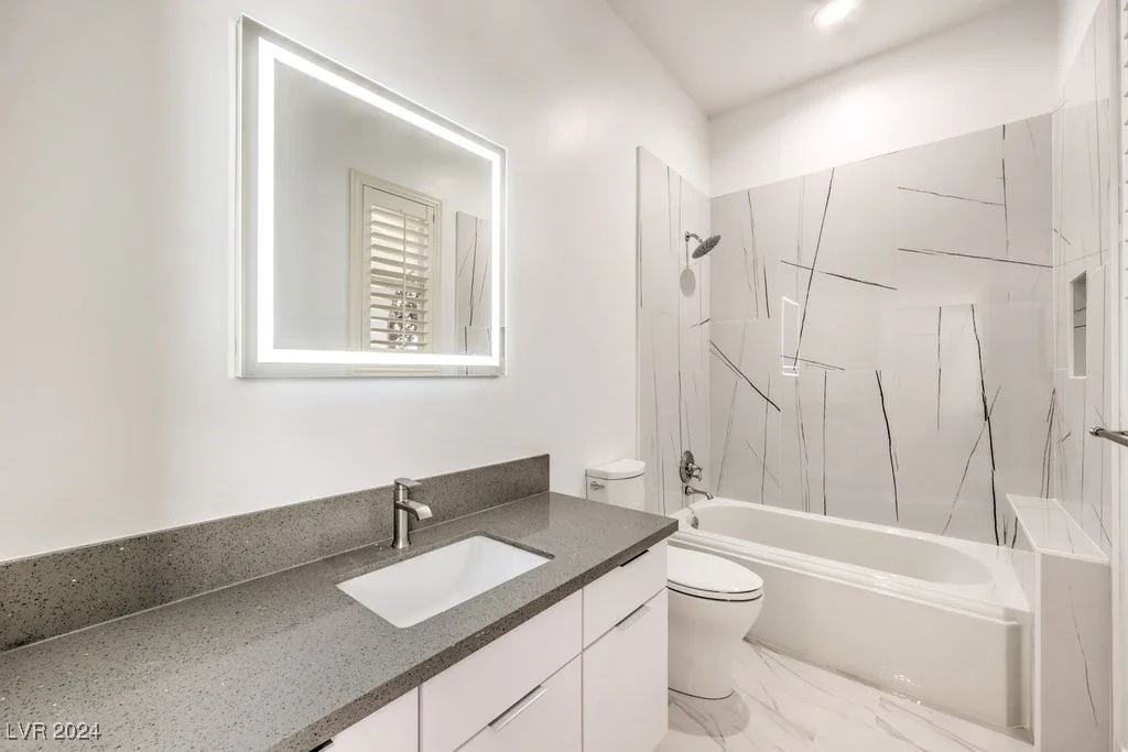 9805 Winter Palace, Las Vegas, NV 89145