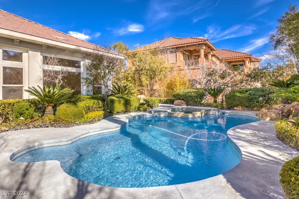 9805 Winter Palace, Las Vegas, NV 89145