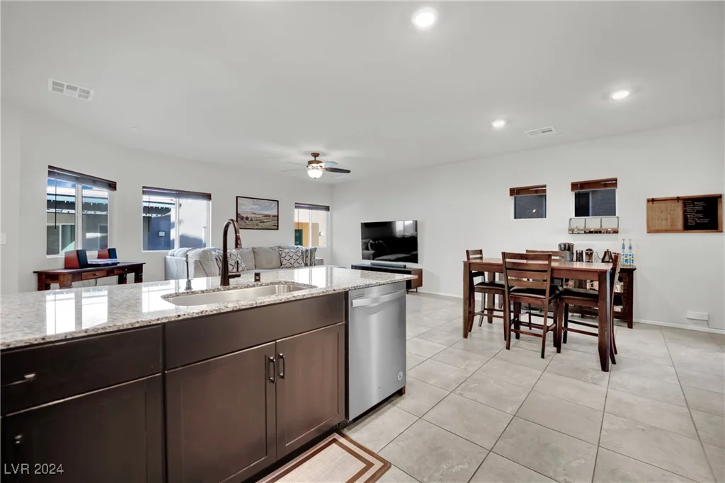 4479 Stardust Moon, North Las Vegas, NV 89084