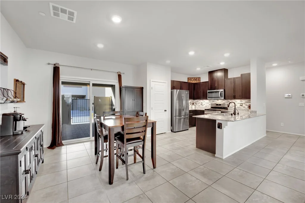 4479 Stardust Moon, North Las Vegas, NV 89084