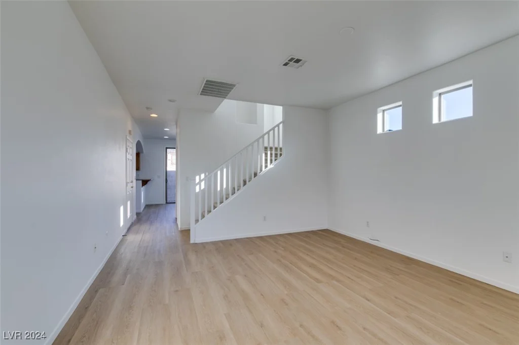 1898 Versante, Las Vegas, NV 89183