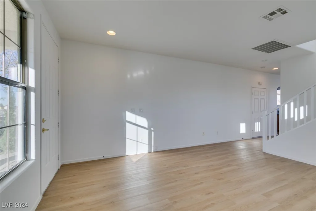 1898 Versante, Las Vegas, NV 89183