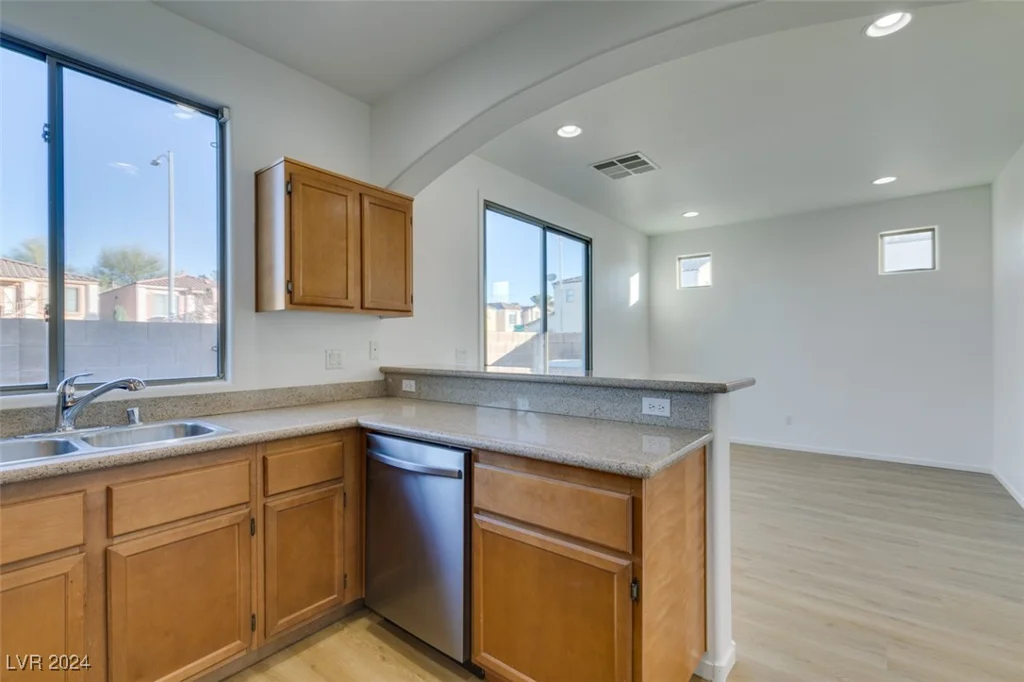 1898 Versante, Las Vegas, NV 89183