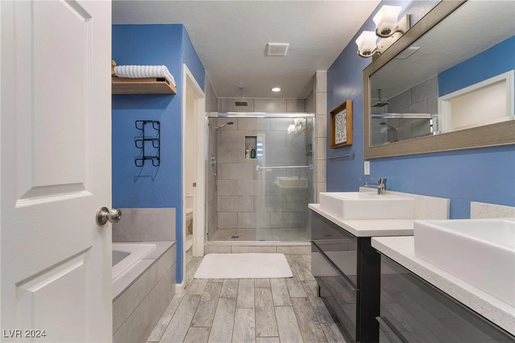 1671 Commanche, Las Vegas, NV 89169