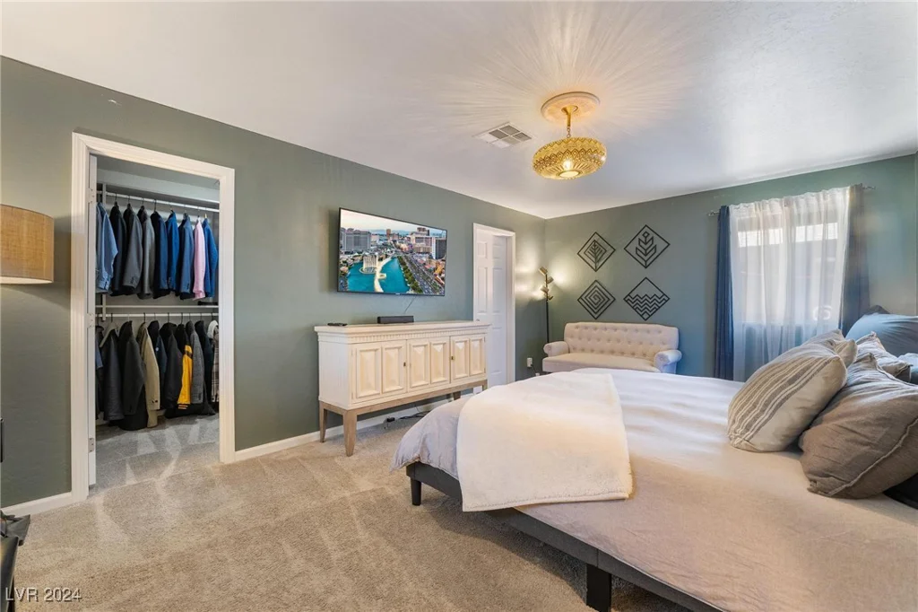 1671 Commanche, Las Vegas, NV 89169
