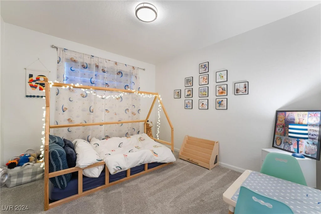 1671 Commanche, Las Vegas, NV 89169
