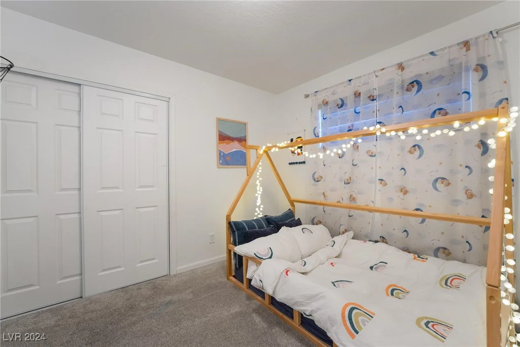 1671 Commanche, Las Vegas, NV 89169