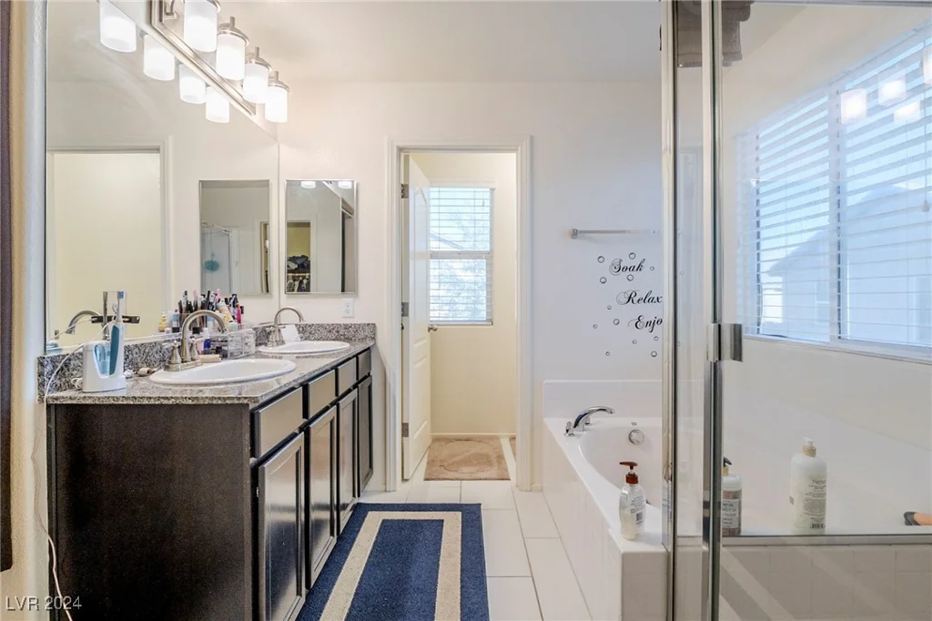 7488 Bakewell, Las Vegas, NV 89179