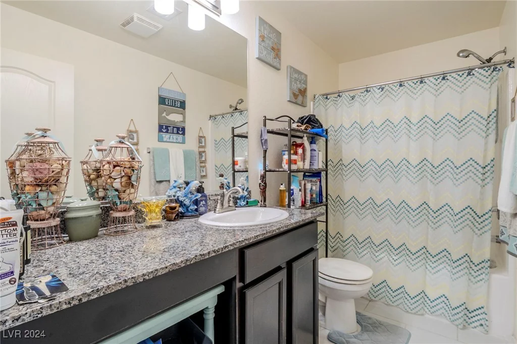 7488 Bakewell, Las Vegas, NV 89179