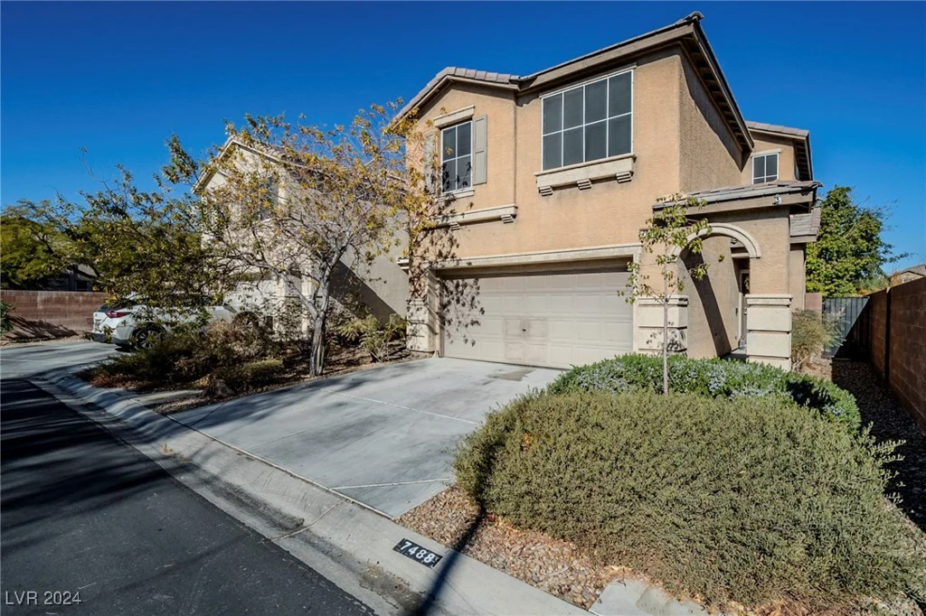 7488 Bakewell, Las Vegas, NV 89179
