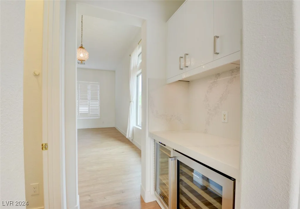 18 Wade Hampton, Henderson, NV 89052
