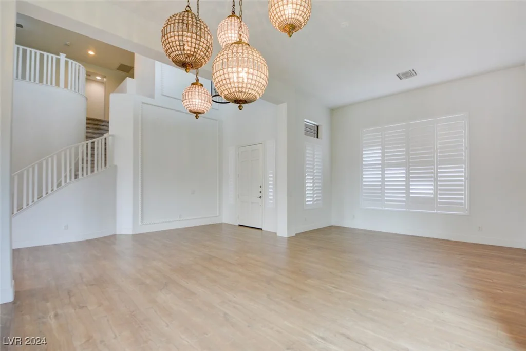18 Wade Hampton, Henderson, NV 89052