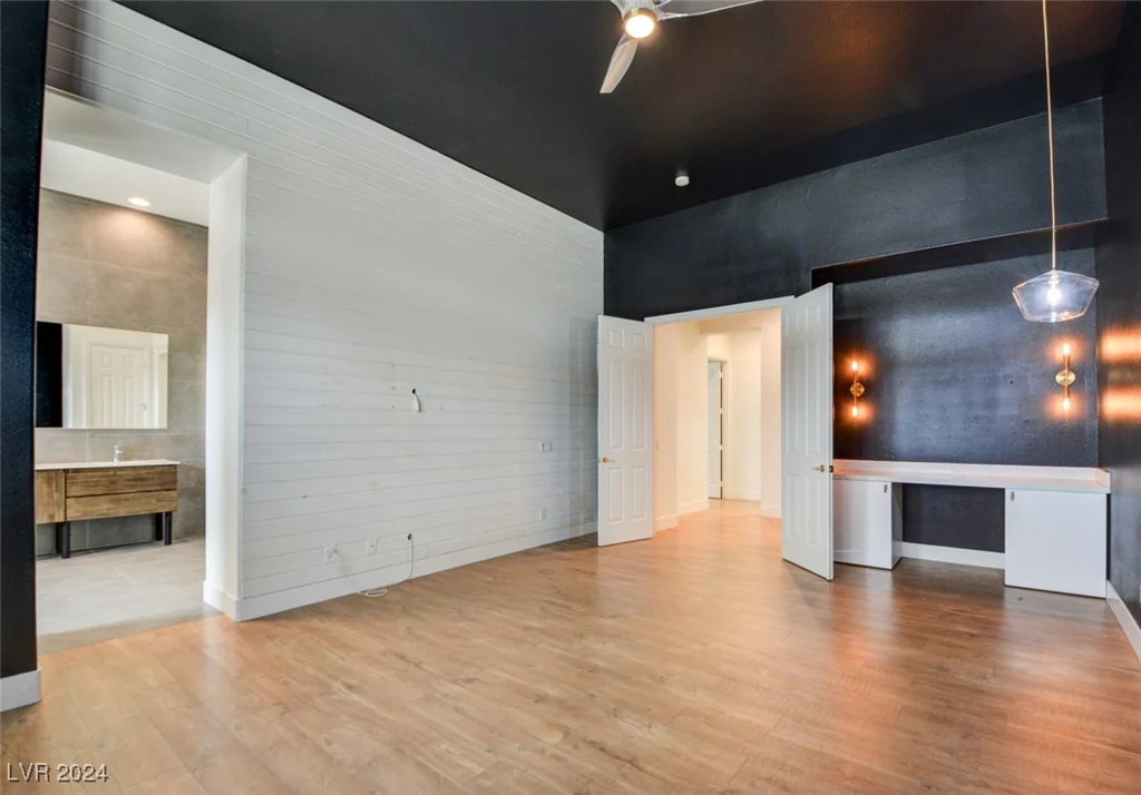 18 Wade Hampton, Henderson, NV 89052