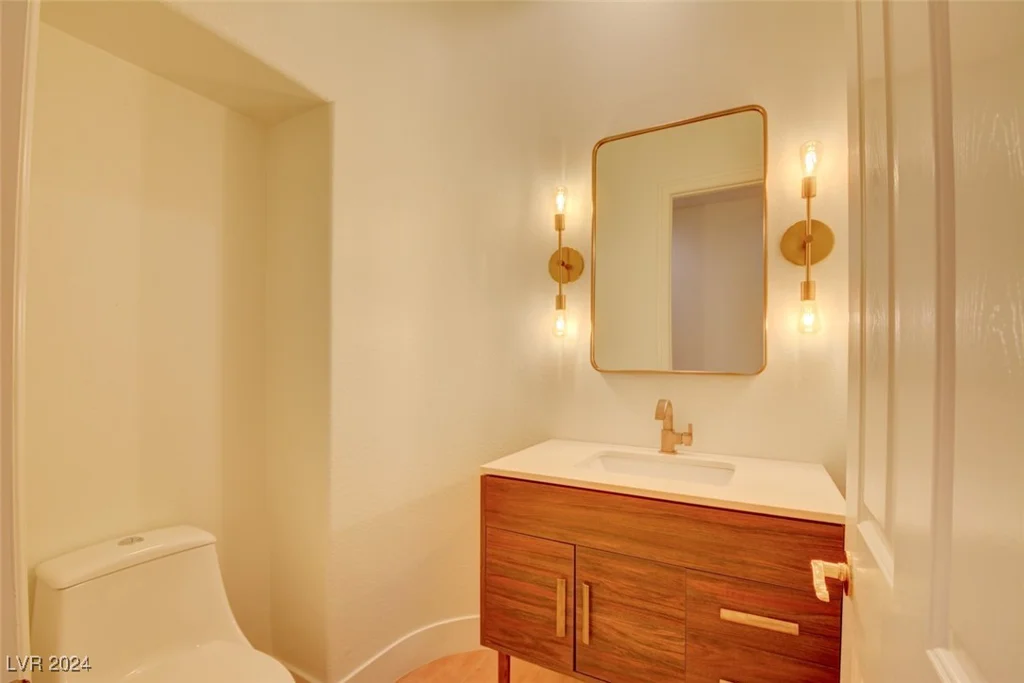 18 Wade Hampton, Henderson, NV 89052