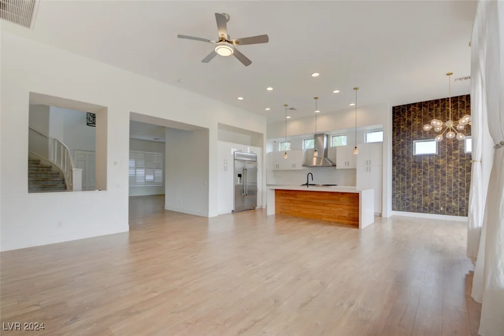 18 Wade Hampton, Henderson, NV 89052
