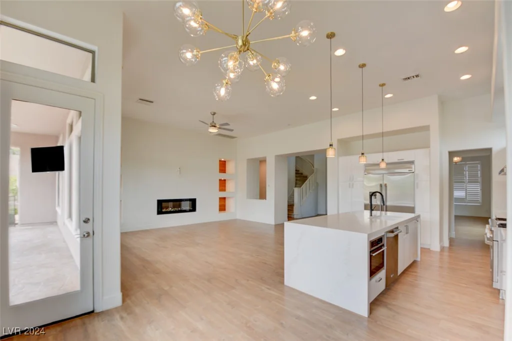18 Wade Hampton, Henderson, NV 89052