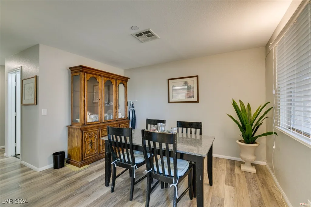 814 Crabapple, Henderson, NV 89002
