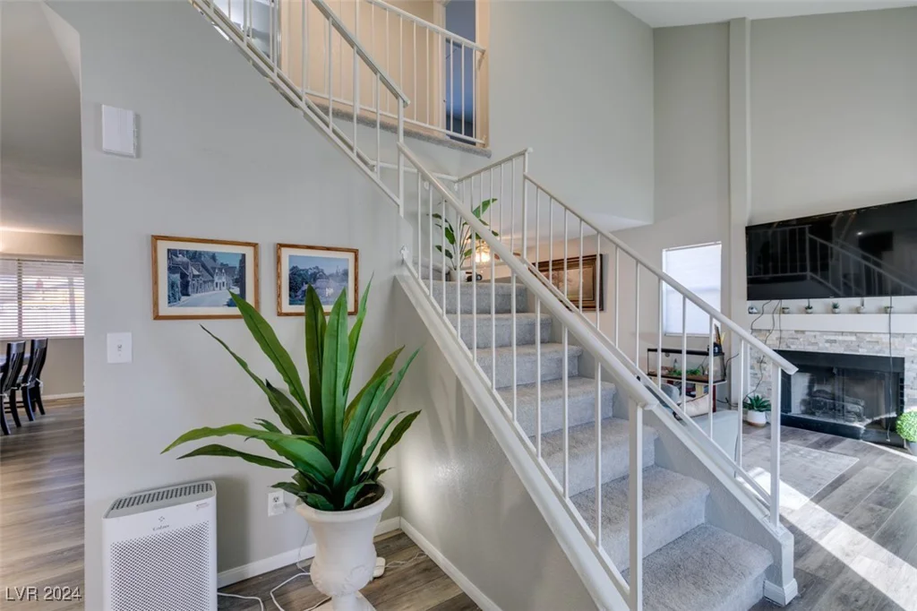 814 Crabapple, Henderson, NV 89002