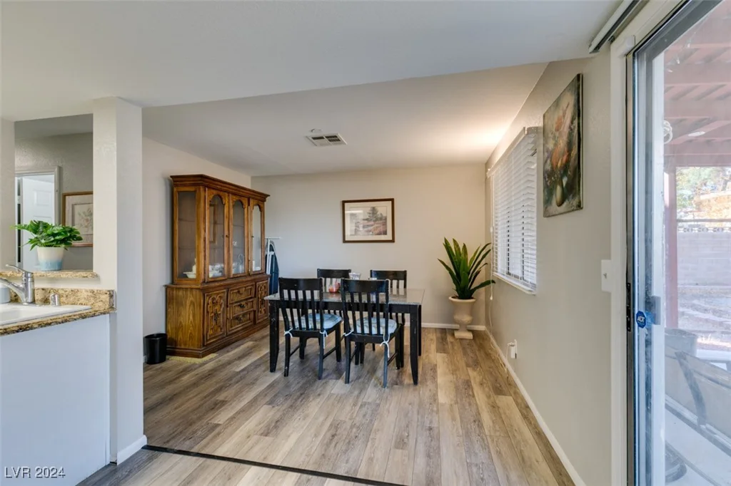 814 Crabapple, Henderson, NV 89002